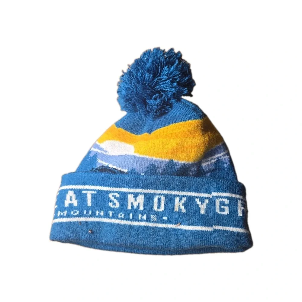 Great Smoky Mountains National Park Knit Beanie Hat Blue Pom Bear Cuffed